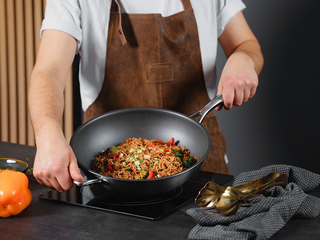 ZERO – NATURLIG NON-STICK WOKPANNE 30 CM - 4